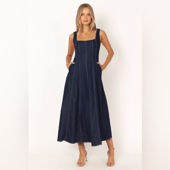 PETAL & PUP CALLUM MIDI DRESS - DARK DENIM SIZE S B1352 - Picture 3 of 8